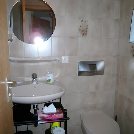 Gaestehaus Fischerhaeusle 3* ואסרבורג